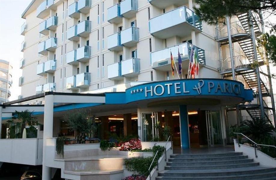ביביונה Hotel Parigi מראה חיצוני תמונה
