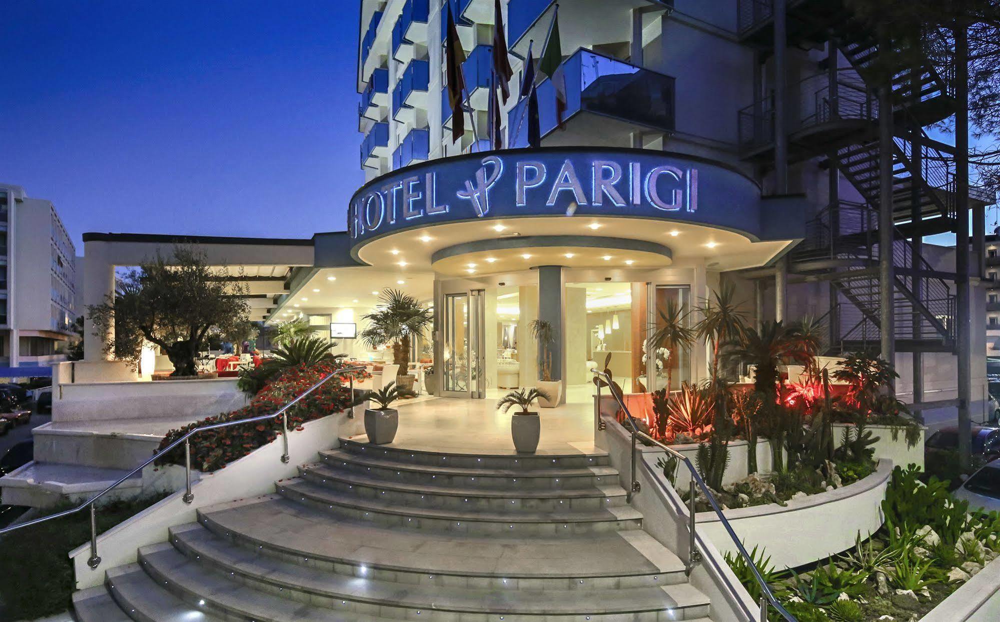 ביביונה Hotel Parigi מראה חיצוני תמונה