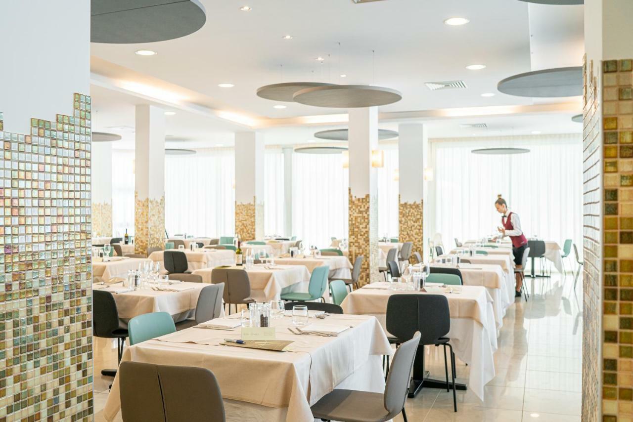ביביונה Hotel Parigi מראה חיצוני תמונה
